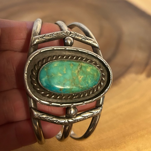 Sterling & Turquoise Lag Zuni Cuff Bracelet - Picture 6 of 10